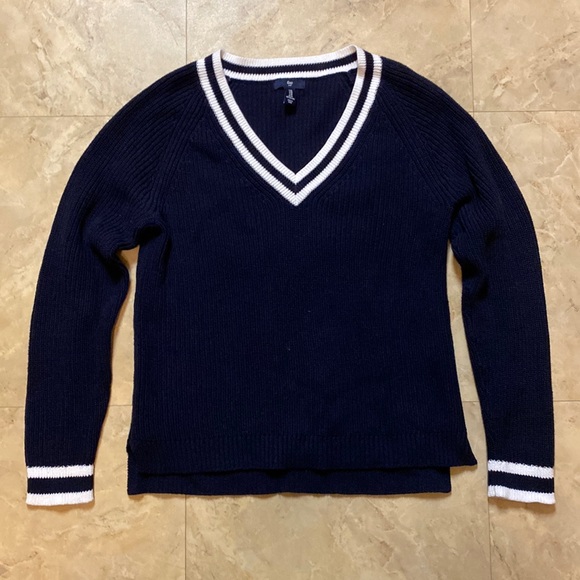 GAP Sweaters - GAP Knit Sweater